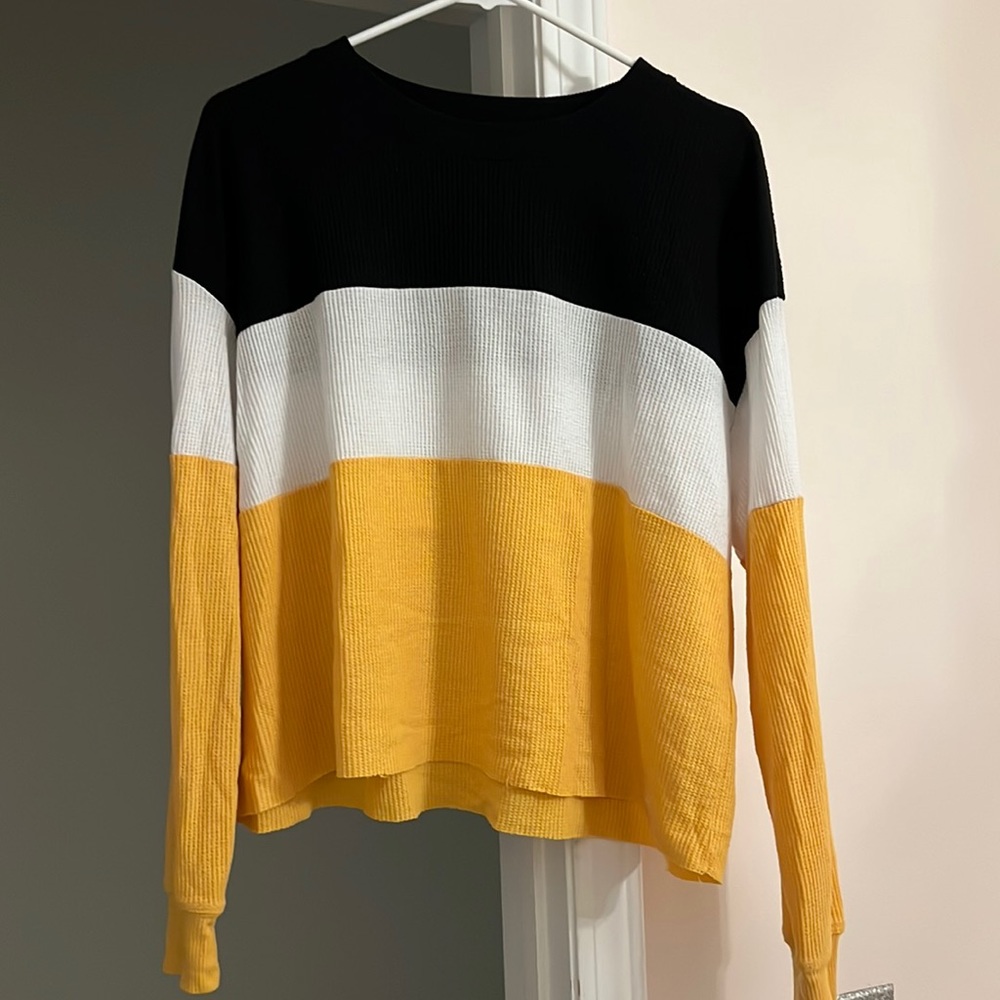 Hollister Oversized Long Sleeve Tee